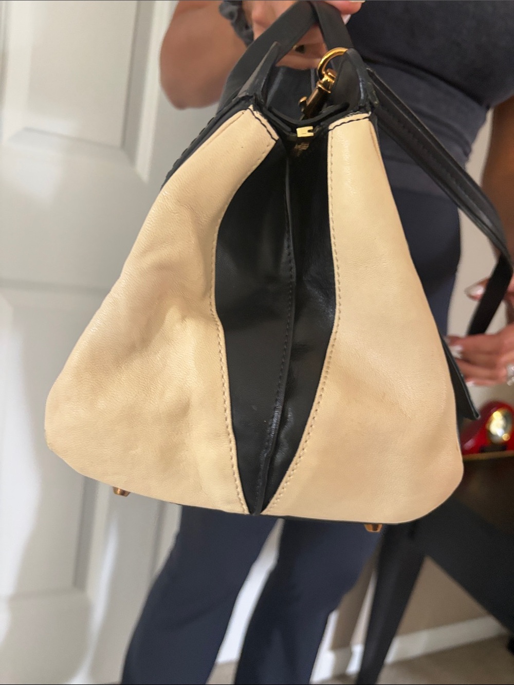 CHLOE - Black and Cream Leather Satchel Bag - Picture 5 of 11